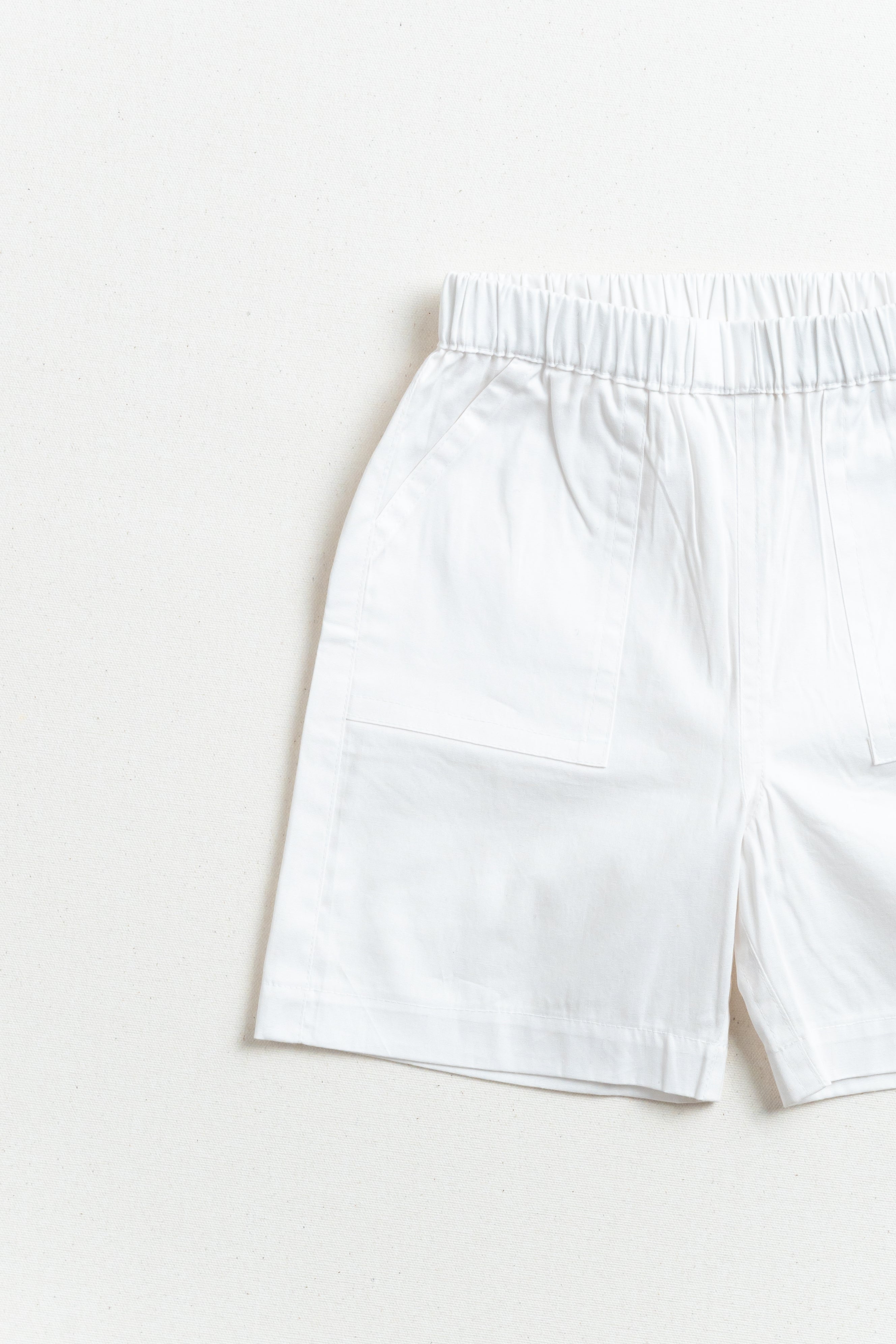 White cotton poplin shorts