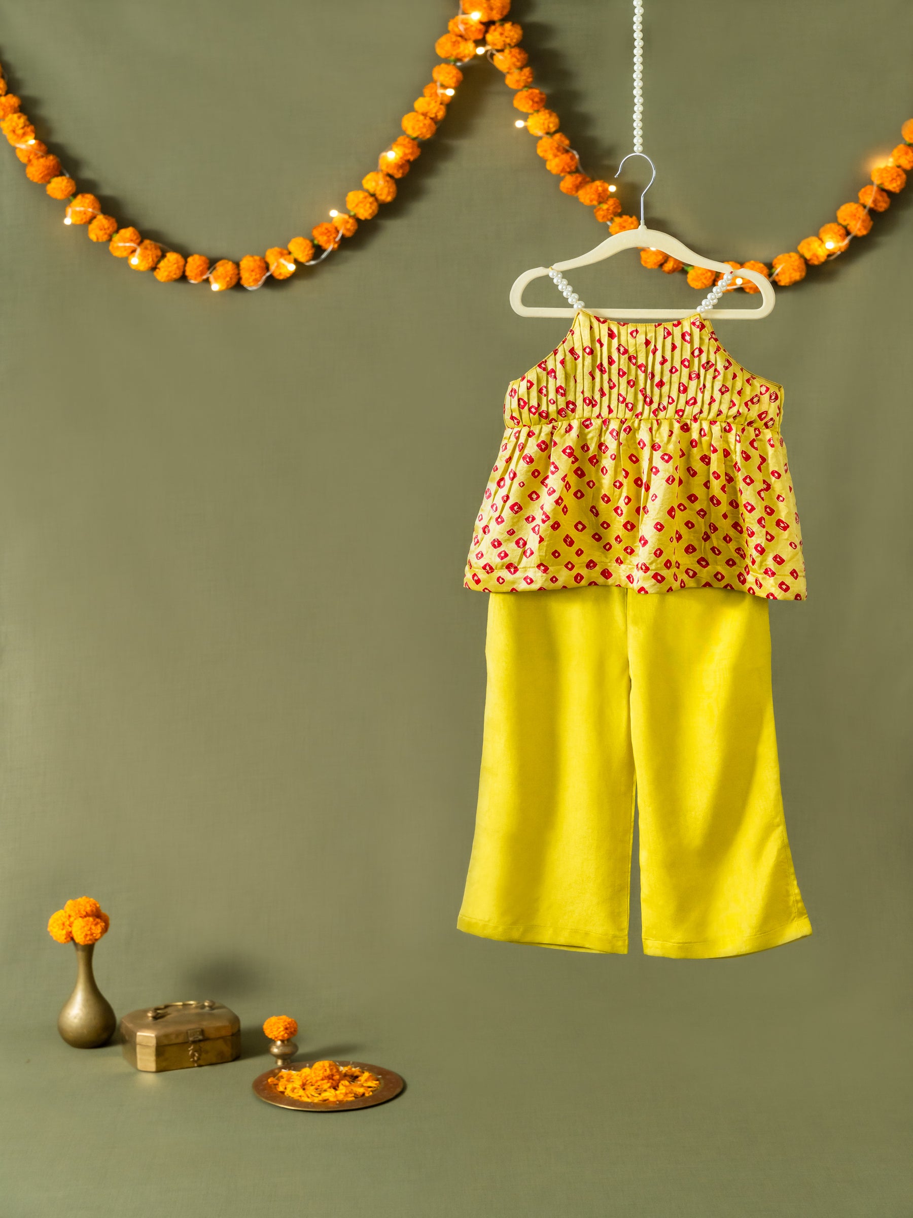 Sunshine Bandhani Set