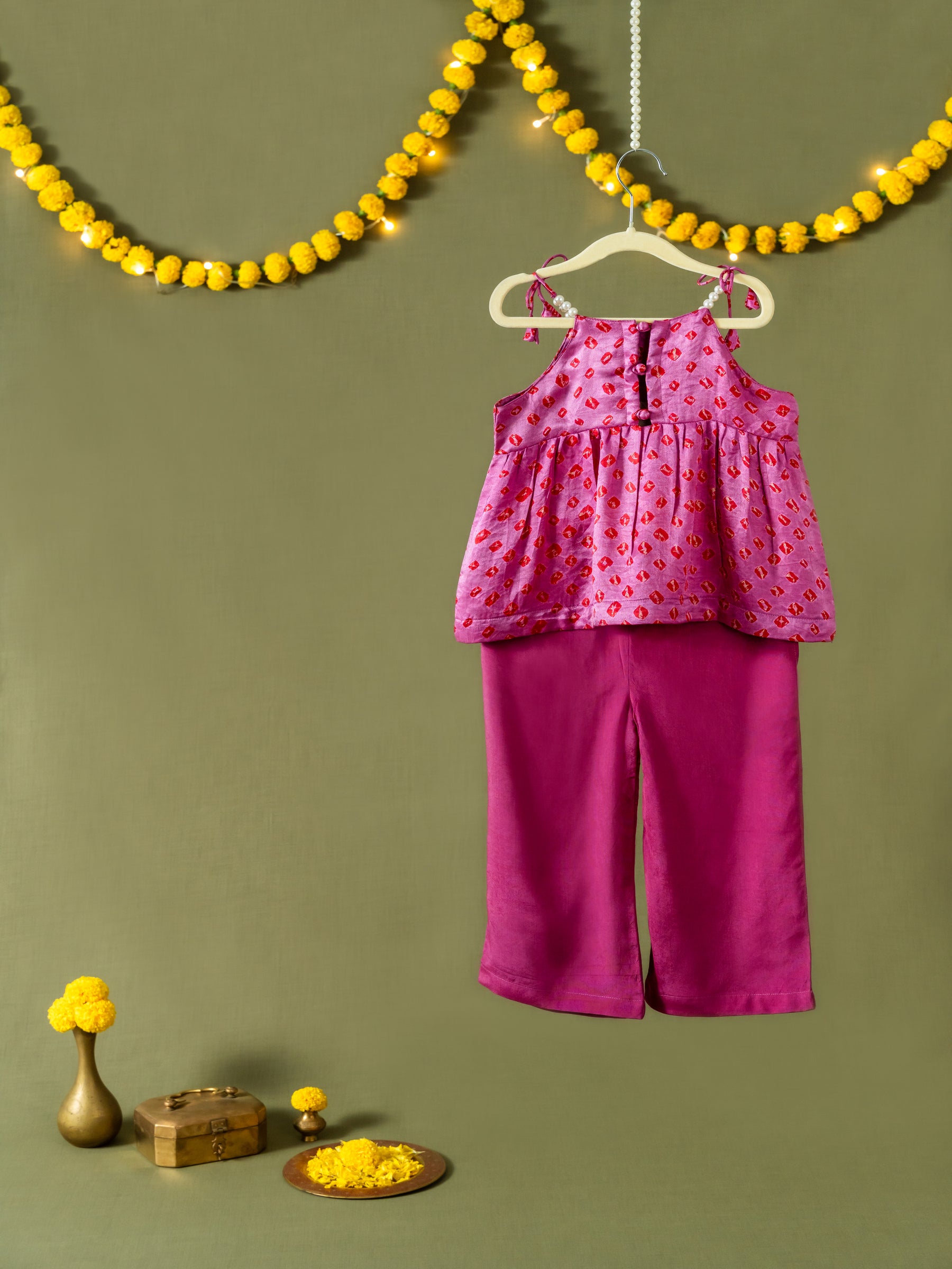 Pankhuri Bandhani Set